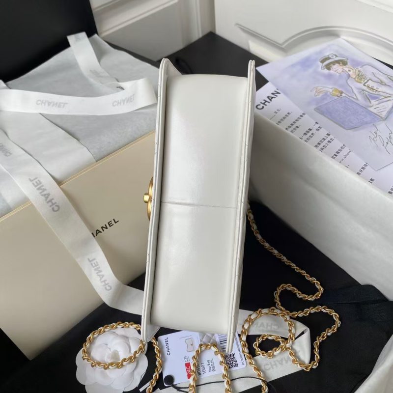 Chanel AS2649 Chain Bag With Gold Charm Small Vintage Calfskin Bag White - Image 4