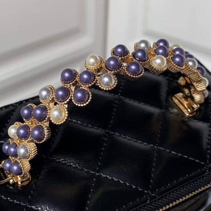 Chanel AP3804 Clutch Lambskin Cosmetic Bag With Pearl Handle Black - Image 5