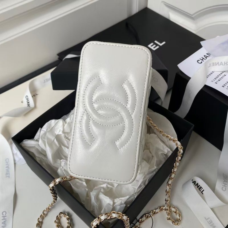 Chanel AP3804 Clutch Lambskin Cosmetic Bag With Pearl Handle White - Image 7