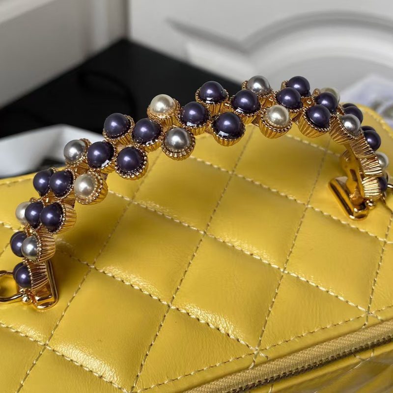 Chanel AP3804 Clutch Lambskin Vanity Case Bag With Pearl Handles Yellow - Image 7
