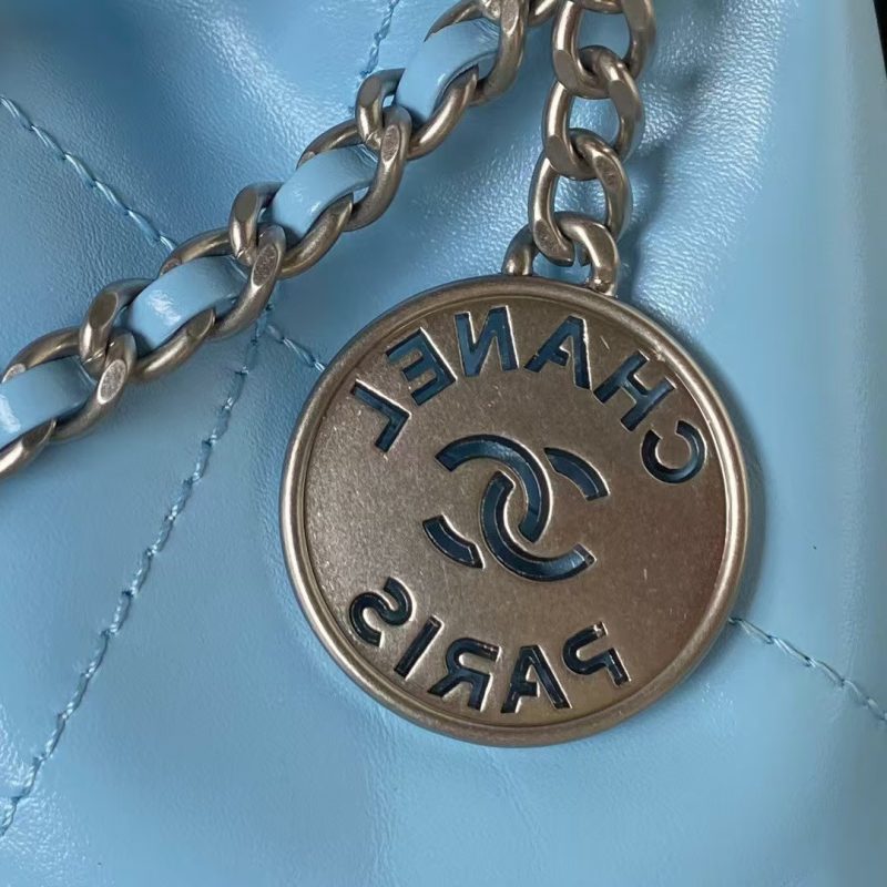 Chanel 22 AS3980 Mini Tote Shiny Calfskin & Silver-Tone Metal Sky Blue - Image 6