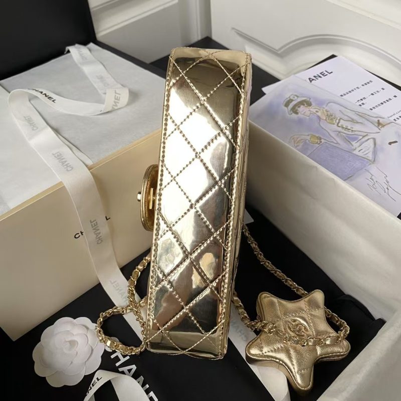 Chanel AS4648 Flap Bag Star Coin Purse Mirrored Calfskin Metallic Calfskin & Gold Metallic Gold - Image 3