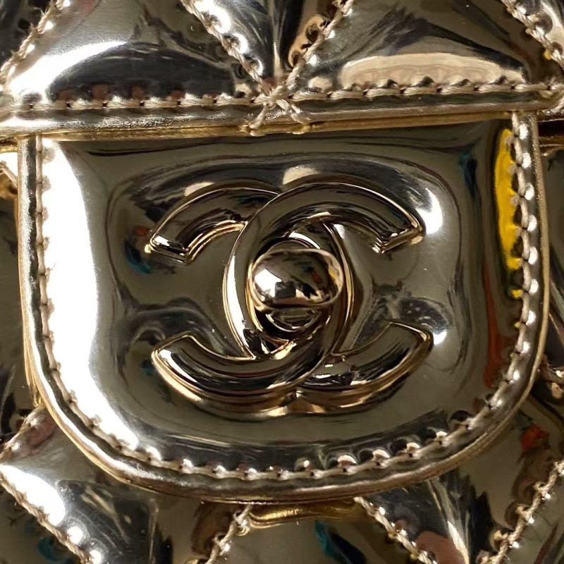 Chanel AS4648 Flap Bag Star Coin Purse Mirrored Calfskin Metallic Calfskin & Gold Metallic Gold - Image 6