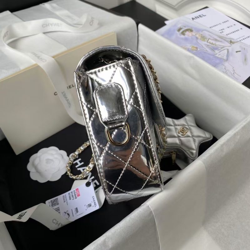 Chanel AS4648 Flap Bag Star Coin Purse Mirrored Calfskin Metallic Calfskin & Gold Metallic Silver - Image 7