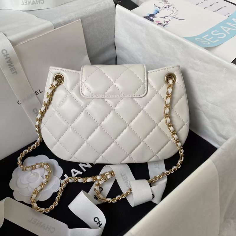Chanel 24C Vintage Logo Small Quilted Lambskin Shoulder Bag AS4609 White - Image 2