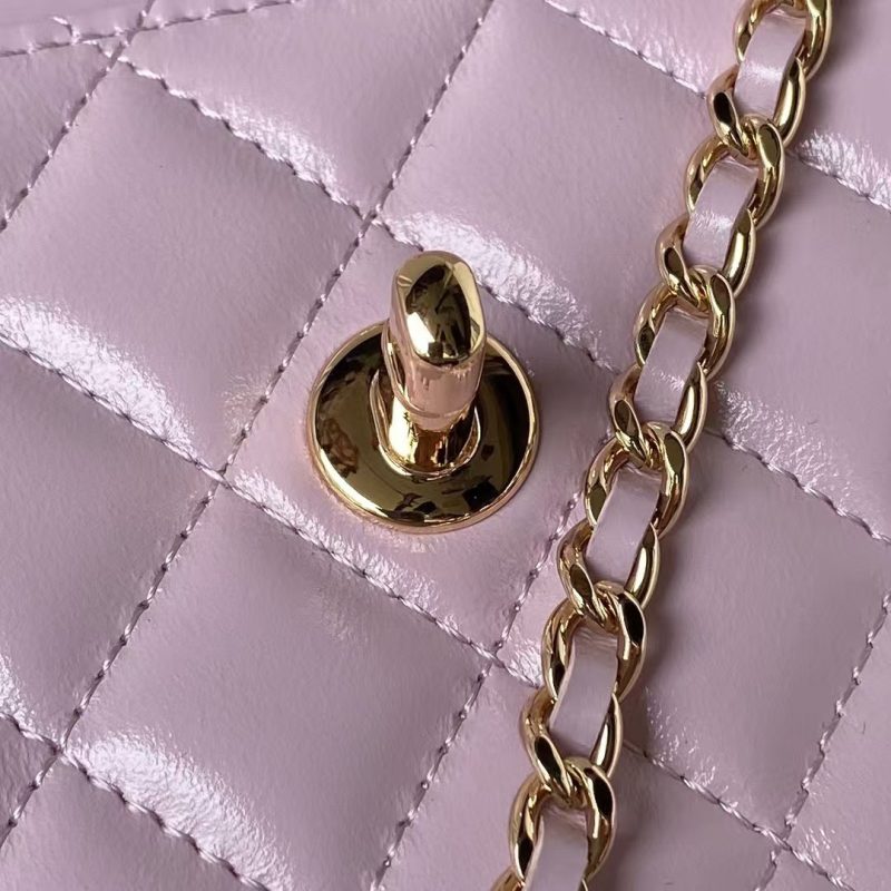 Chanel 24P AP3803 Shiny Crinkled Lambskin Chain Clutch Pearl Handle Purple - Image 7