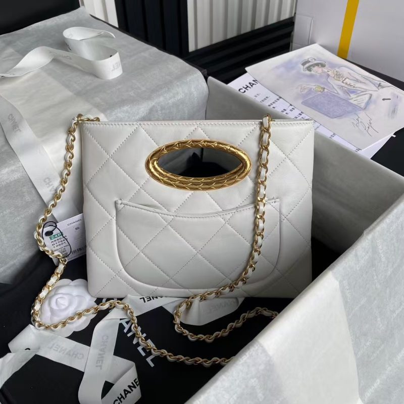Chanel 24B AS5038 Lambskin Clutch White - Image 2