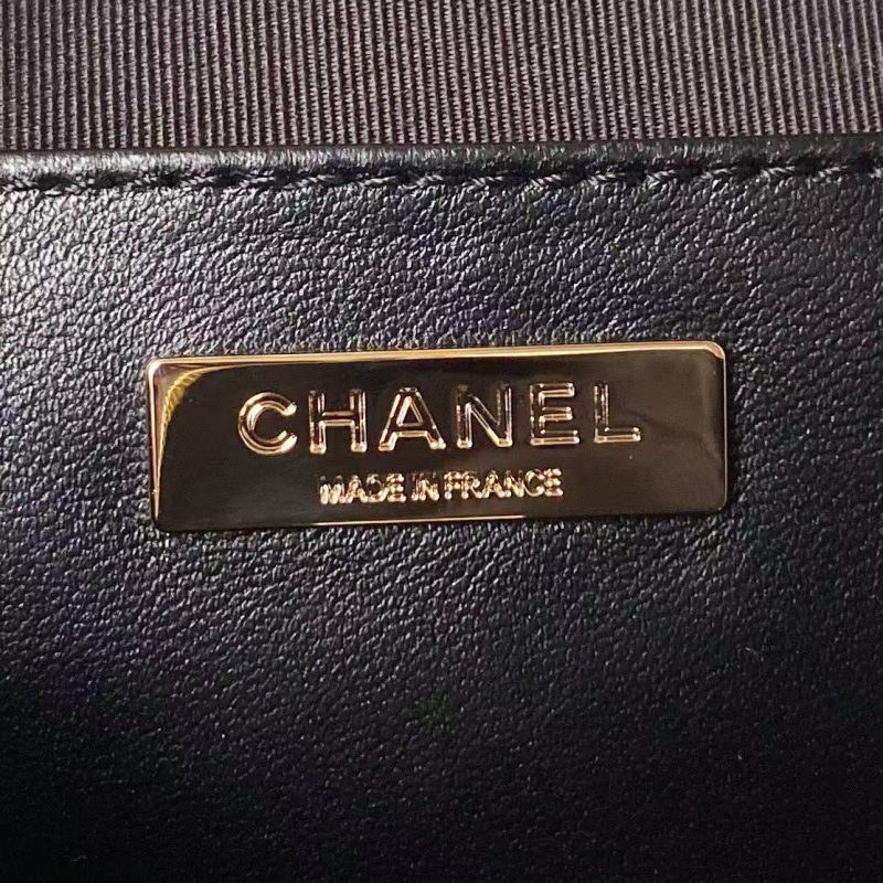 Chanel 24C AS4579 Star Bag Black Lambskin Light Gold Hardware - Image 7