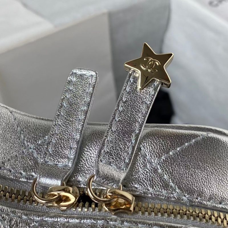 Chanel 24C AS4579 Star Bag Metallic Silver Lambskin Gold Hardware - Image 7