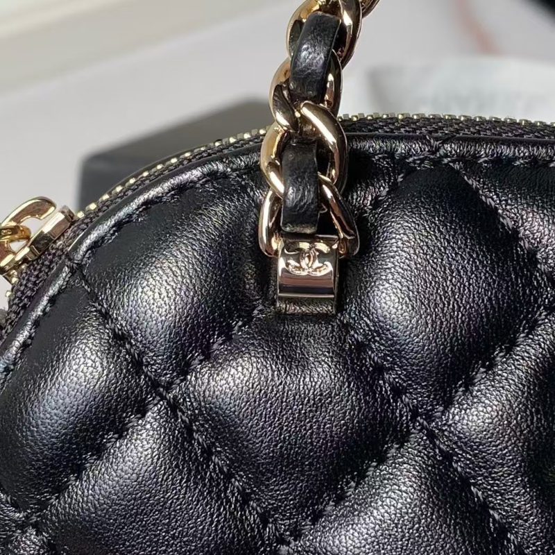 Chanel 24B AP3354 Calfskin Chain Clutch Black - Image 5