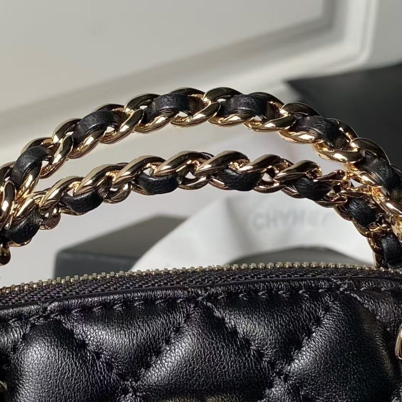 Chanel 24B AP3354 Calfskin Chain Clutch Black - Image 7