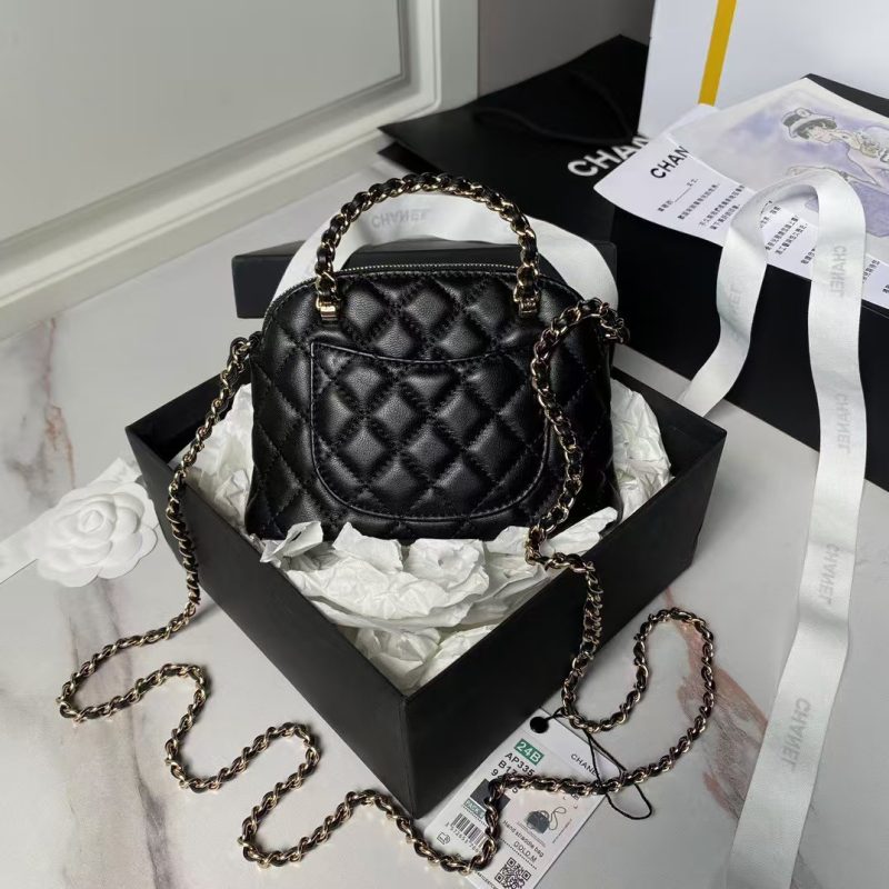 Chanel 24B AP3354 Calfskin Chain Clutch Black - Image 2
