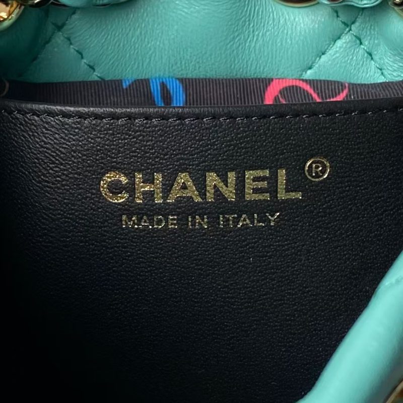 Chanel 24S AS4810 Medium CC Drawstring Backpack Shiny Lambskin Light Gold Hardware Green - Image 9