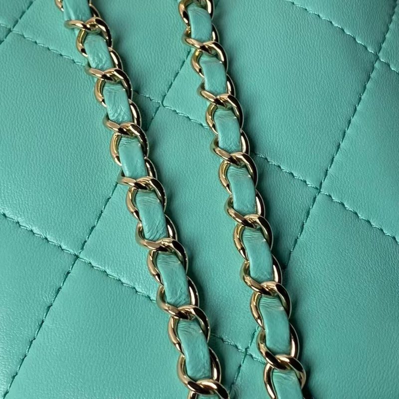 Chanel 24S AS4810 Medium CC Drawstring Backpack Shiny Lambskin Light Gold Hardware Green - Image 8