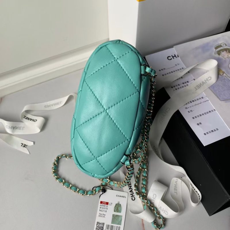 Chanel 24S AS4810 Medium CC Drawstring Backpack Shiny Lambskin Light Gold Hardware Green - Image 4