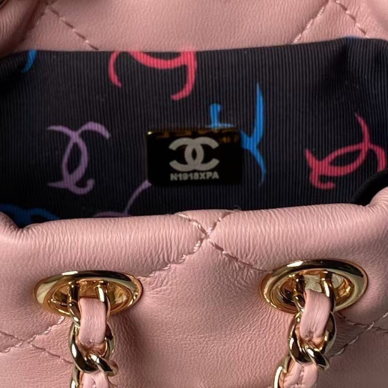 Chanel 24S AS4810 Medium CC Drawstring Backpack Shiny Lambskin Light Gold Hardware Pink - Image 8