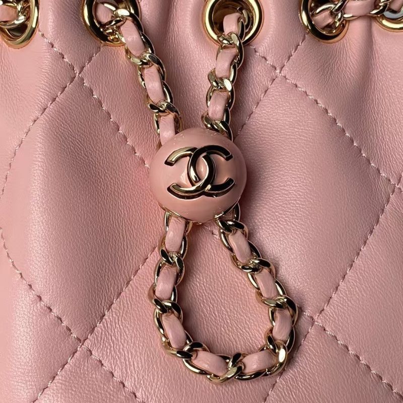 Chanel 24S AS4810 Medium CC Drawstring Backpack Shiny Lambskin Light Gold Hardware Pink - Image 4