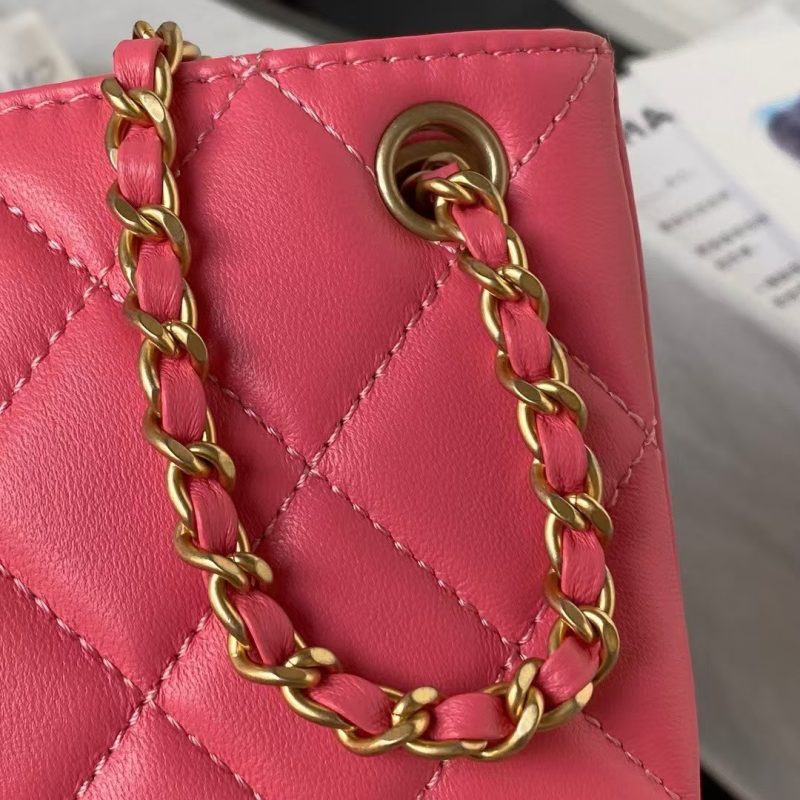 Chanel 24C AS4611 Vintage Logo Lambskin Rectangular Shoulder Bag Fuchsia - Image 5