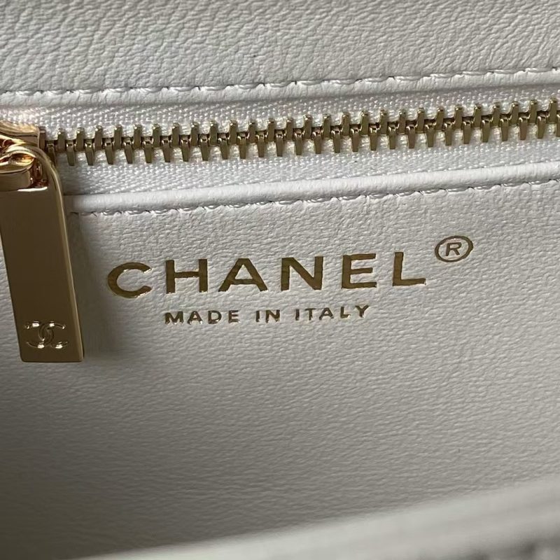 Chanel AS4654 Mini Fashion CC Flap Bag White Lambskin Light Gold Hardware - Image 7