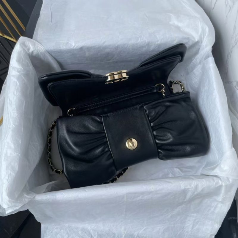 Chanel 24B AS5129 Metallic Lambskin Butterfly Evening Bag Black - Image 3