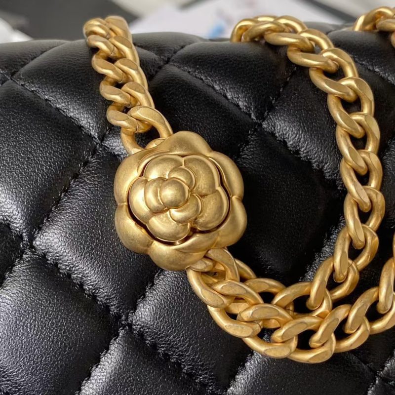Chanel 23S AS4064 Camellia Embossed Chain Lambskin Flap Bag Black - Image 4