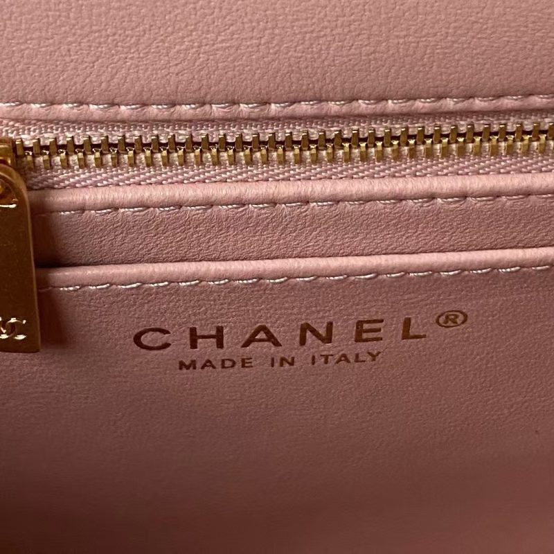 Chanel 23S AS4064 Camellia Embossed Chain Lambskin Flap Bag Light Pink - Image 8
