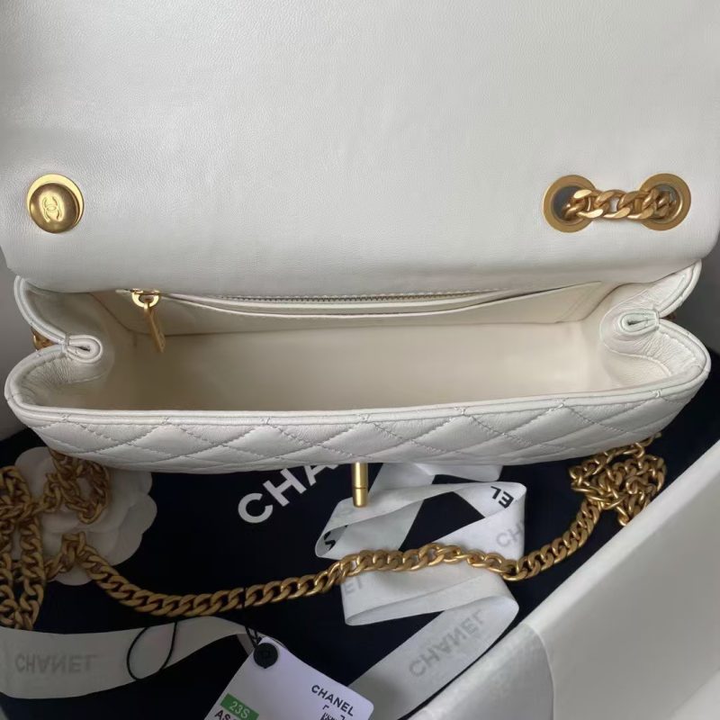 Chanel 23S AS4064 Camellia Embossed Chain Lambskin Flap Bag White - Image 6