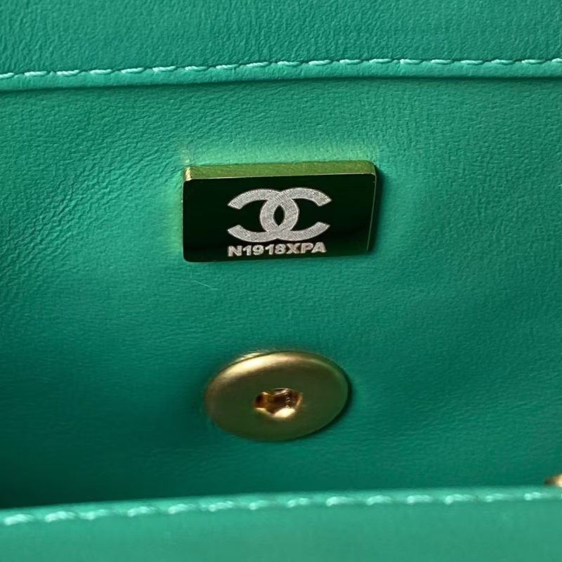Chanel 23K AS1787 Mini Pearl Embossed Rectangular Flap Bag Lambskin Brushed Metal Hardware Green - Image 8