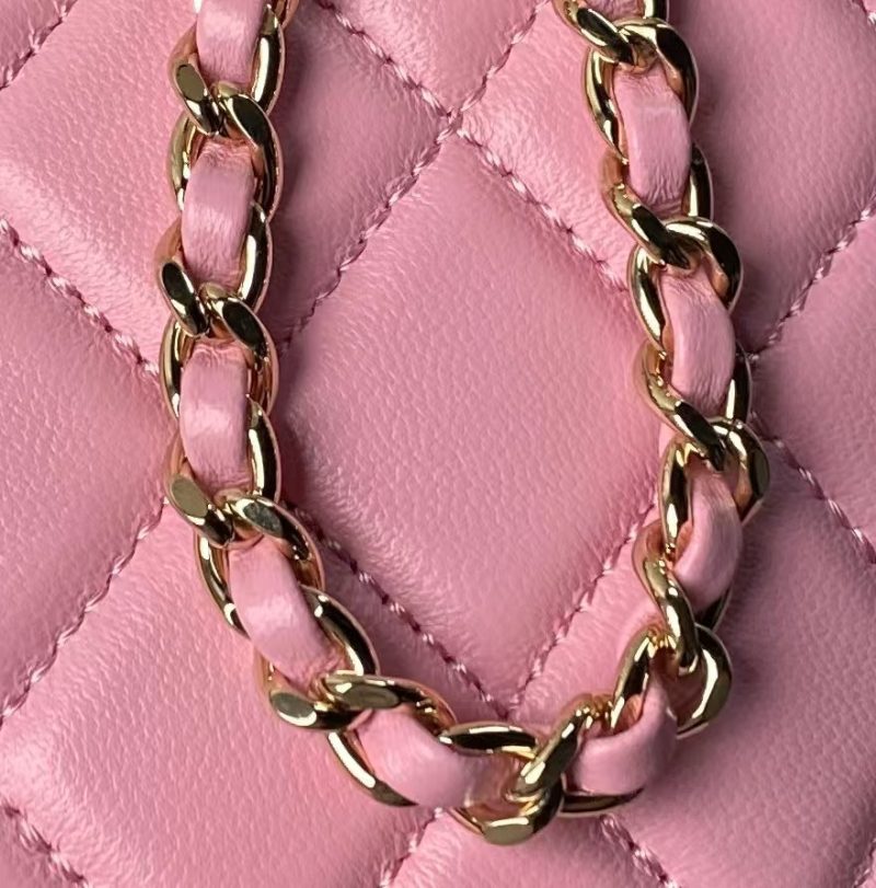 Chanel 24S AP4000 Mini Clutch with Chain Crossbody Bag Pink Caviar Light Gold Hardware - Image 4