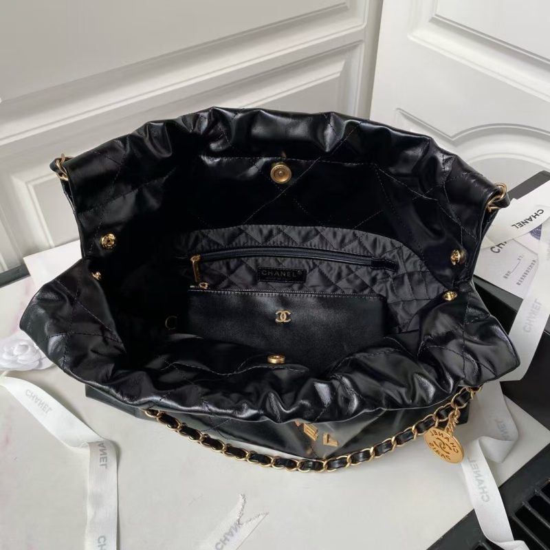 Chanel 22 Hobo Bag 24C AS4486 Gold Metallic Black Shiny Calfskin New Edition Horizontal - Image 4