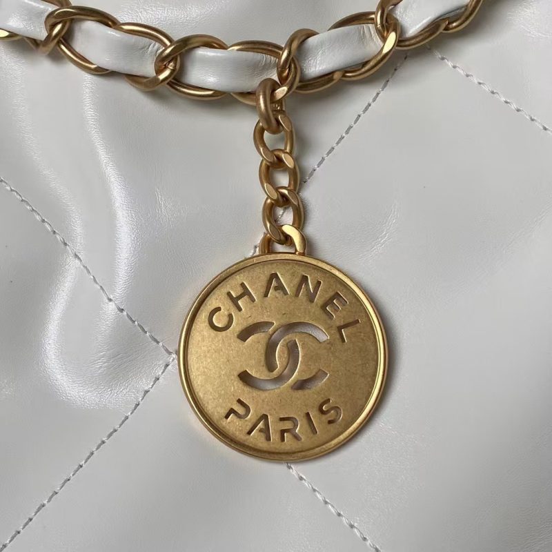 Chanel 22 Hobo Bag 24C AS4486 Gold Metallic White Shiny Calfskin New Edition Horizontal - Image 7