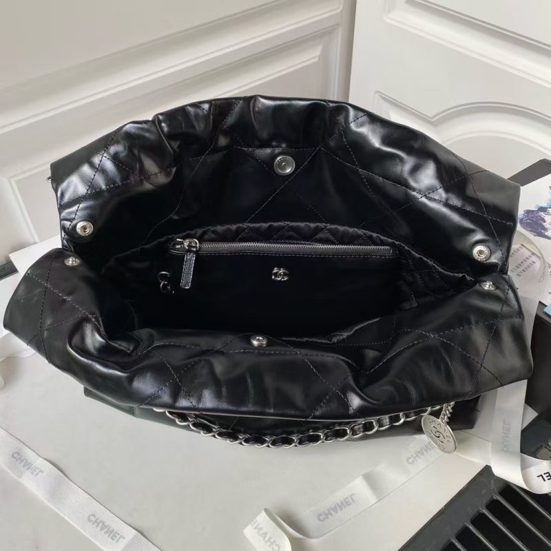Chanel 22 Hobo Bag 24C AS4486 Silver Metallic Black Shiny Calfskin New Edition Horizontal - Image 4