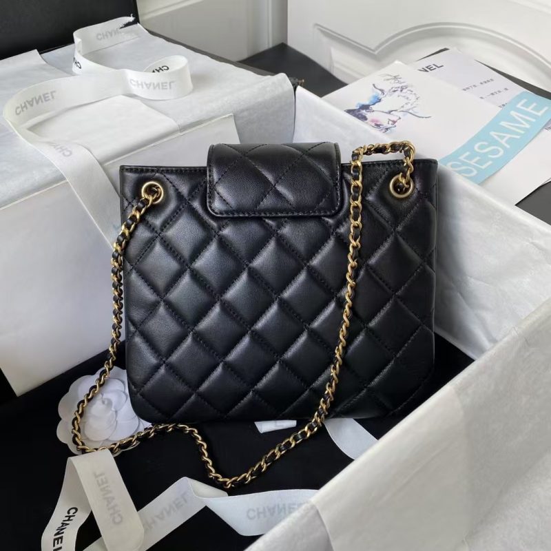 Chanel 24C AS4596 Vintage Logo Quilted Lambskin Shoulder Bag Black - Image 2