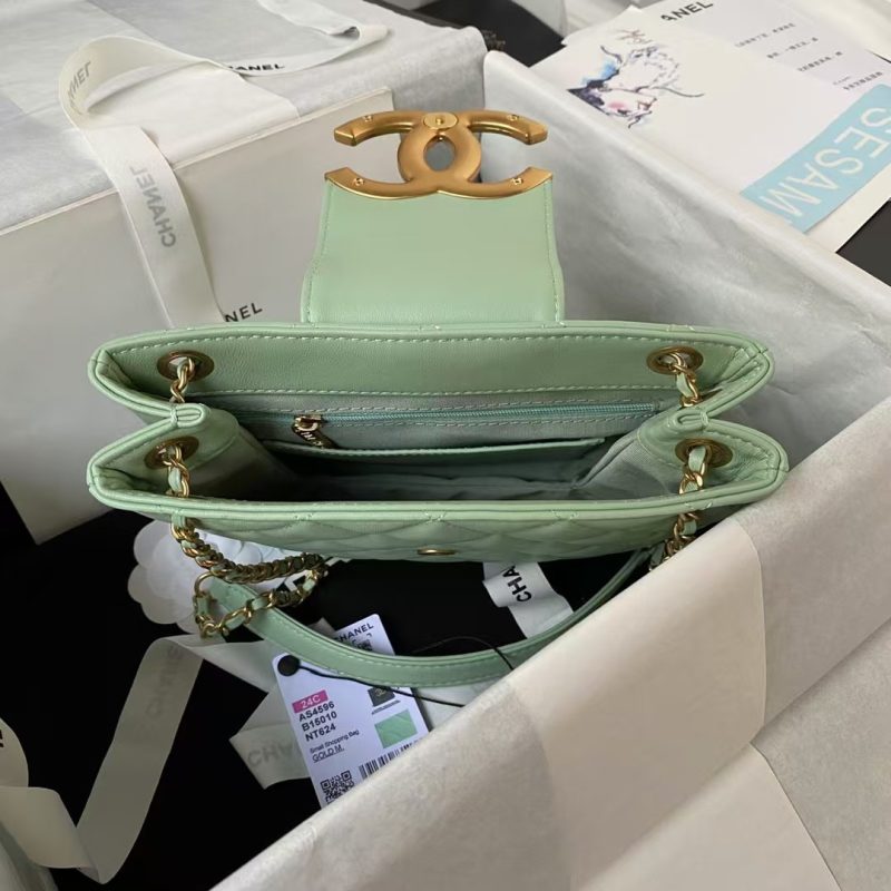 Chanel 24C AS4596 Vintage Logo Quilted Lambskin Shoulder Bag Light Green - Image 5