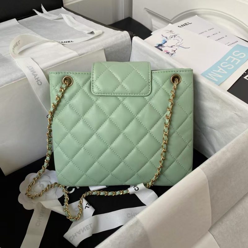 Chanel 24C AS4596 Vintage Logo Quilted Lambskin Shoulder Bag Light Green - Image 2