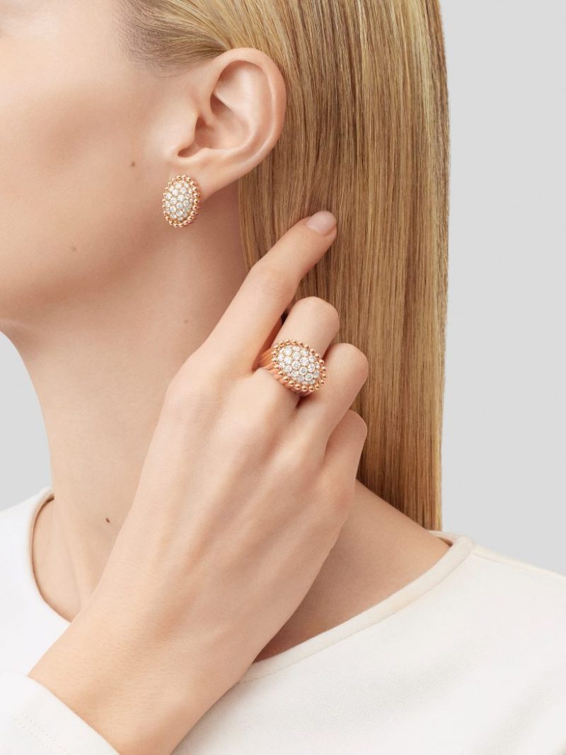 Perlée diamonds pavé earrings - Image 4