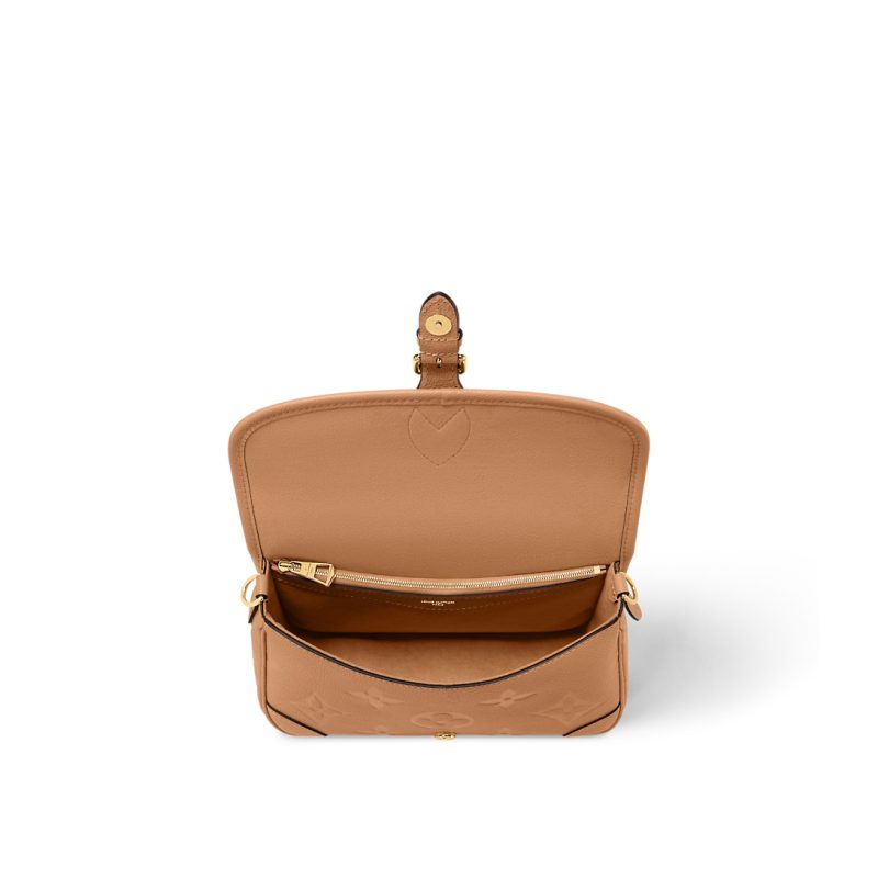 Louis Vuitton Diane M11817 - Image 3