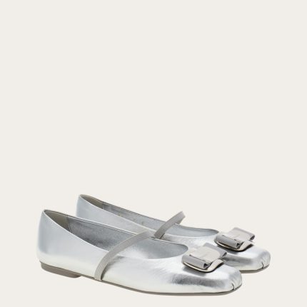 New Vara plate ballet flat