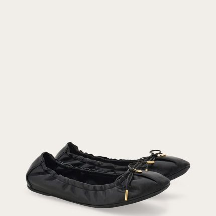 Elasticated ballet flat