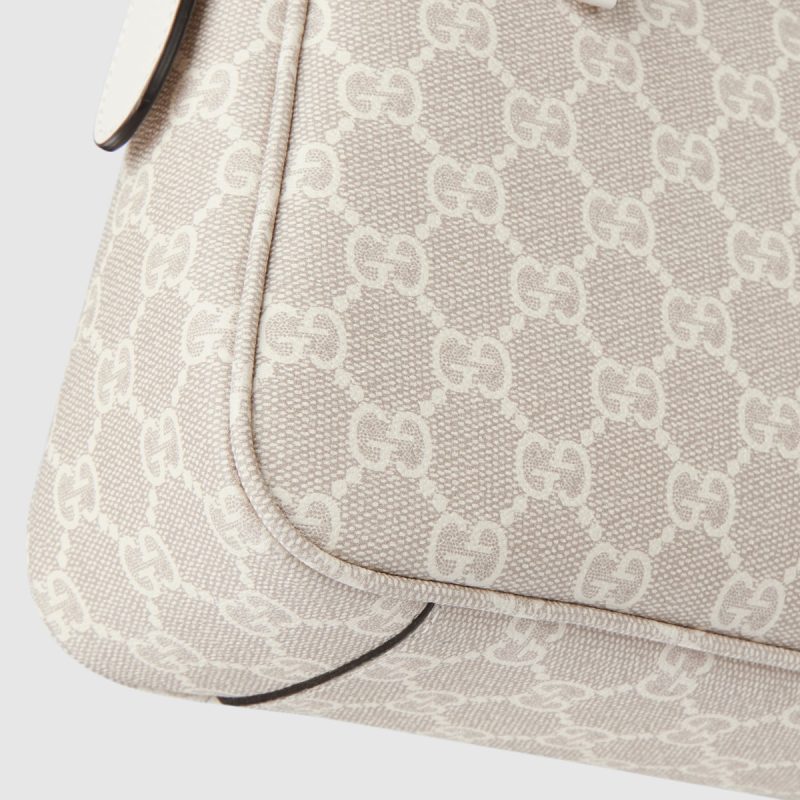 GG Emblem Medium Shoulder Bag - Image 7
