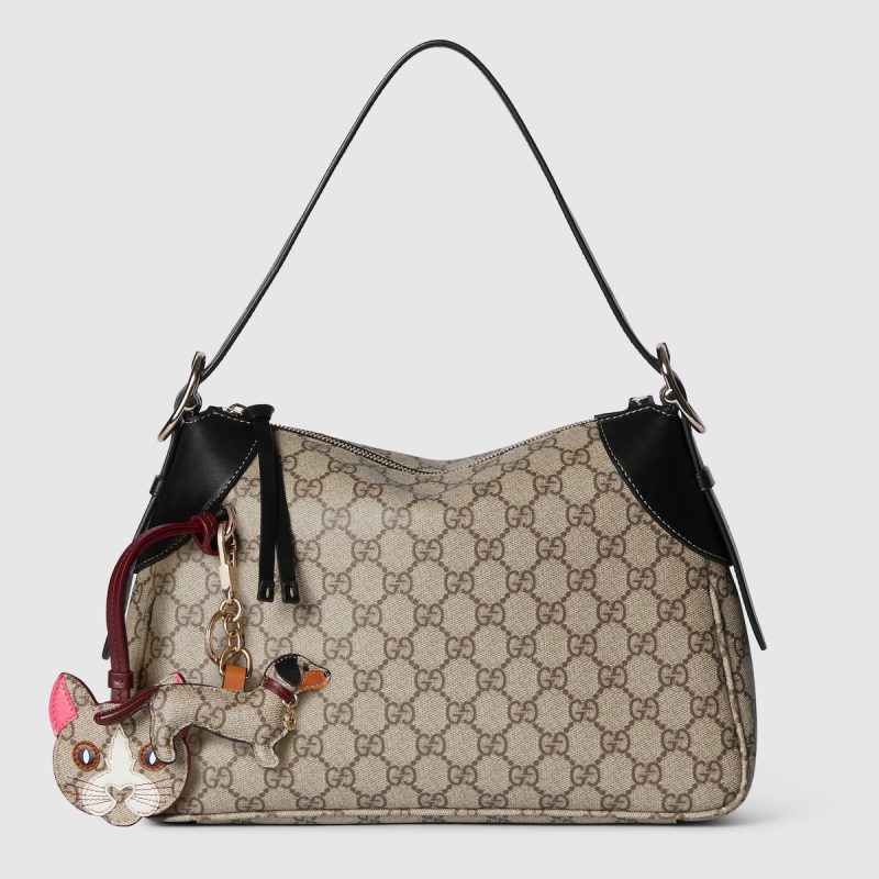 GG Emblem Medium Shoulder Bag - Image 4