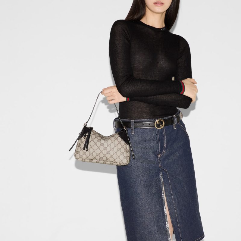 GG Emblem Small Shoulder Bag - Image 3