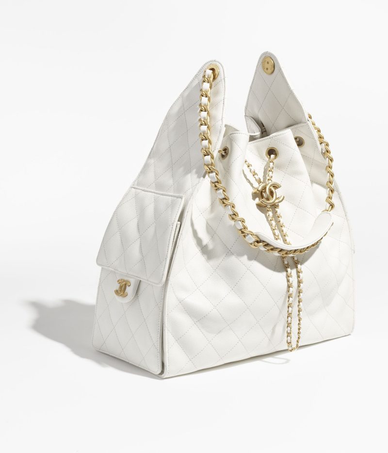 CHANEL 25 Medium Handbag - Image 2