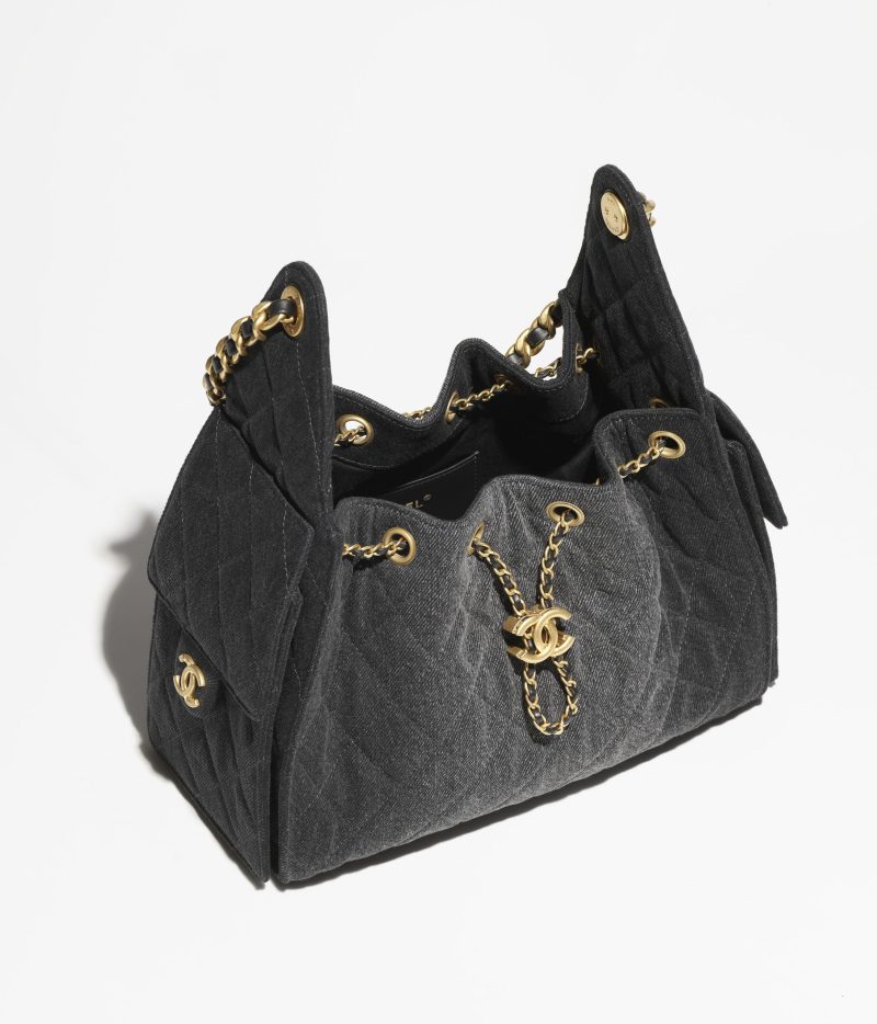 CHANEL 25 Small Handbag - Image 3