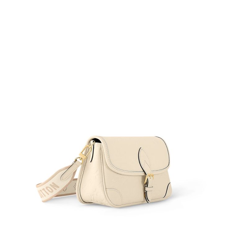 Louis Vuitton Diane M46388 - Image 2