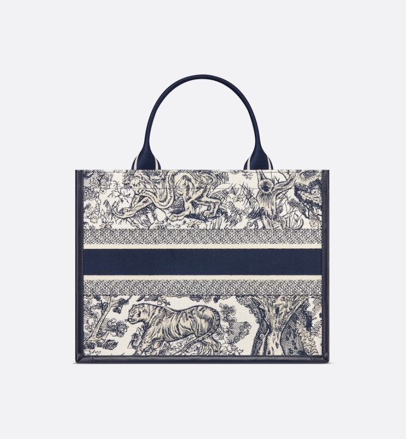 Dior Medium Dior Book Tote 36.5 CM - Image 3