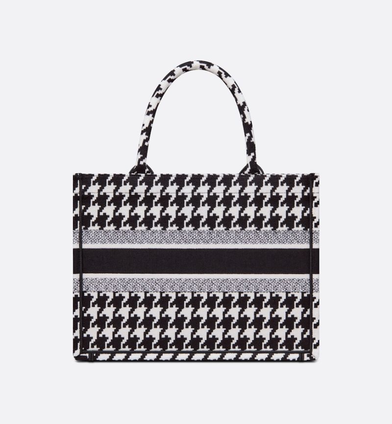 Dior Medium Dior Book Tote 36 CM - Image 2