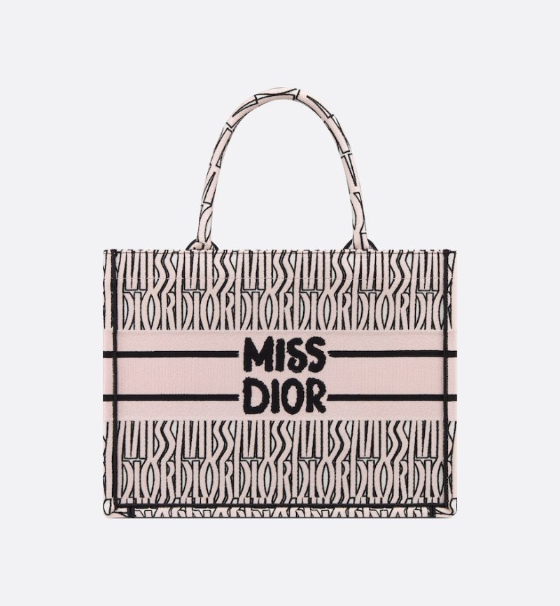 Dior Medium Dior Book Tote 36 CM - Image 4