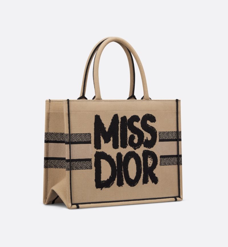 Dior Medium Dior Book Tote 36 CM - Image 2