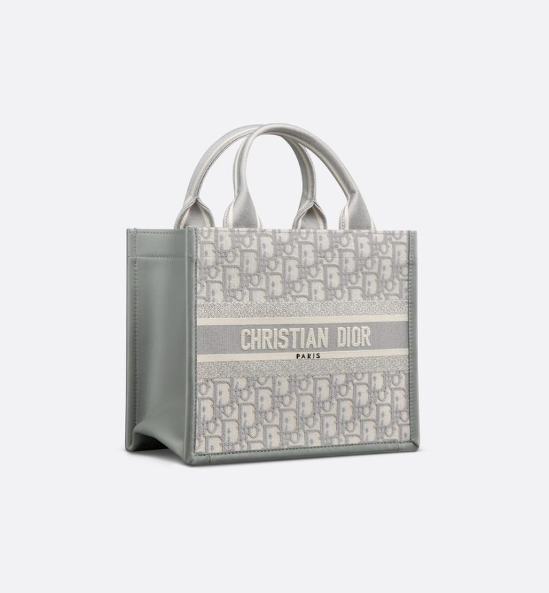 Dior Small Dior Book Tote 26.5 CM - Image 2